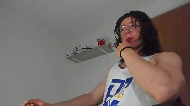 Snapshot of AngelBennet_ chatting on February 2025 03:04:02 AM AngelBennet online show from February 2025 03:04:02 AM