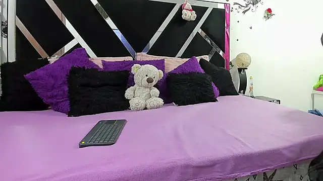 thedream girls online show from October 2025 12:04:02 PM