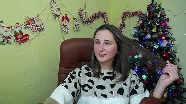 MichelLeee online show from December 2024 03:17:01 PM