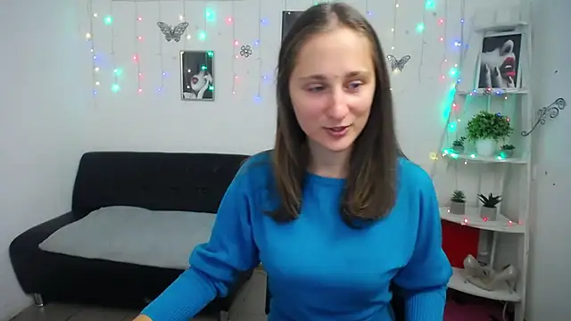 Snapshot of MichelLeee chatting on October 2025 11:17:01 AM MichelLeee online show from October 2025 11:17:01 AM