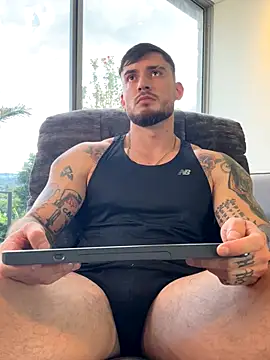 DimitriSullivan  online show from October 2025 09:04:02 PM