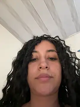 Snapshot of Lady_Rey chatting on November 2025 07:24:01 PM Lady Rey online show from November 2025 07:24:01 PM