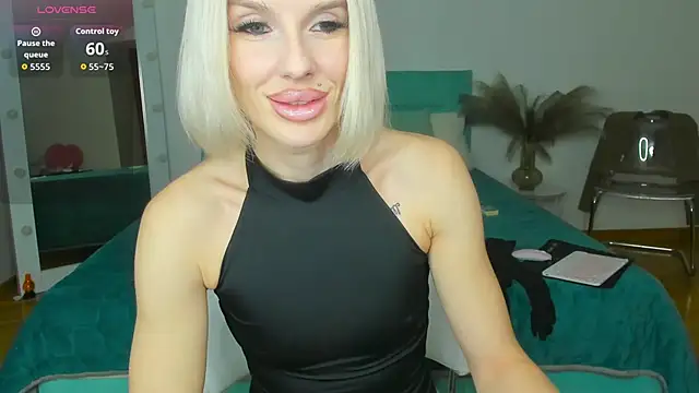 Lana kitty   online show from November 2025 11:36:02 PM