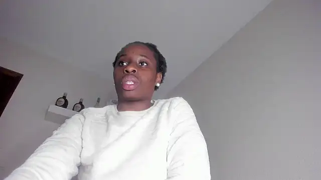 Snapshot of aafricaa chatting on December 2024 01:24:02 PM aafricaa online show from December 2024 01:24:02 PM