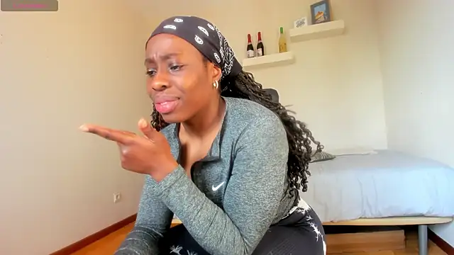 Snapshot of aafricaa chatting on February 2025 08:26:02 AM aafricaa online show from February 2025 08:26:02 AM