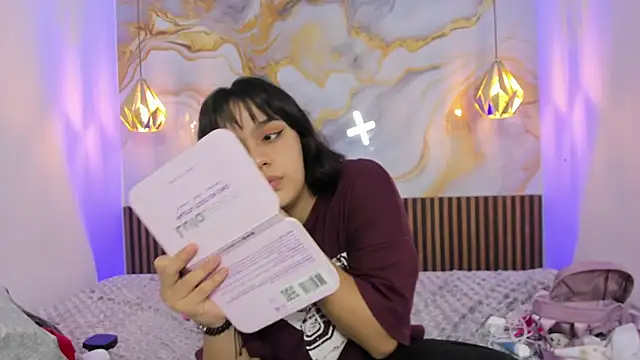 MelissaGilll online show from October 2025 08:17:02 PM