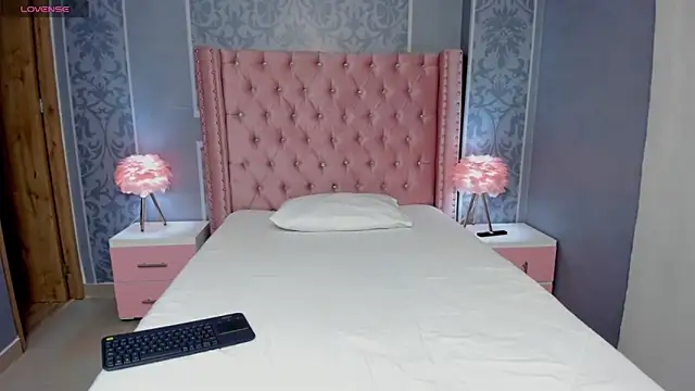 pola adams  online show from January 2025 11:27:02 AM