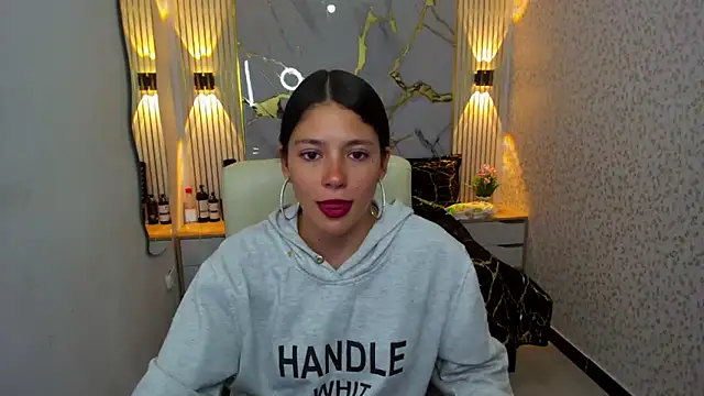 Snapshot of athenasexxxy chatting on October 2025 07:57:02 PM athenasexxxy online show from October 2025 07:57:02 PM