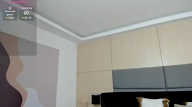 AllissonJames online show from January 2025 11:01:02 AM