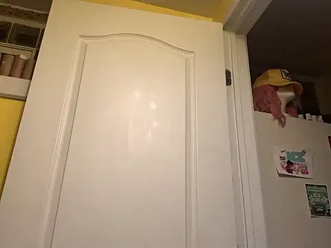 Snapshot of BigKittyRaven chatting on January 2025 04:48:02 AM BigKittyRaven online show from January 2025 04:48:02 AM