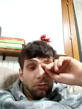 Snapshot of dariodario chatting on January 2025 02:08:02 PM dariodario online show from January 2025 02:08:02 PM