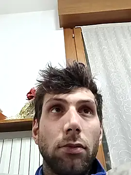 Snapshot of dariodario chatting on January 2025 05:17:01 PM dariodario online show from January 2025 05:17:01 PM