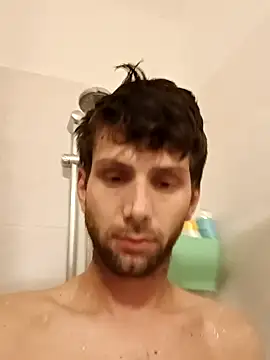 Snapshot of dariodario chatting on February 2025 11:47:01 PM dariodario online show from February 2025 11:47:01 PM