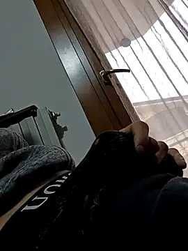 Snapshot of dariodario chatting on February 2025 09:16:01 AM dariodario online show from February 2025 09:16:01 AM