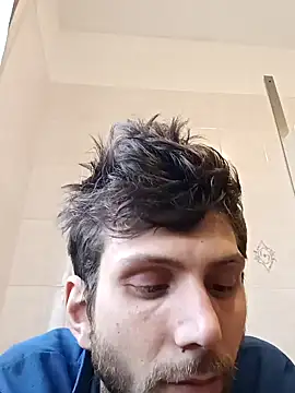 Snapshot of dariodario chatting on February 2025 12:22:02 PM dariodario online show from February 2025 12:22:02 PM