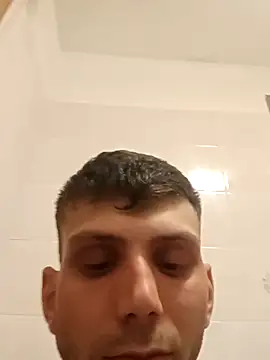 Snapshot of dariodario chatting on March 2025 10:06:01 PM dariodario online show from March 2025 10:06:01 PM