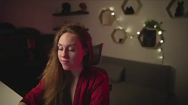 Snapshot of Berberis__Silene chatting on October 2025 08:07:01 PM Berberis Silene online show from October 2025 08:07:01 PM