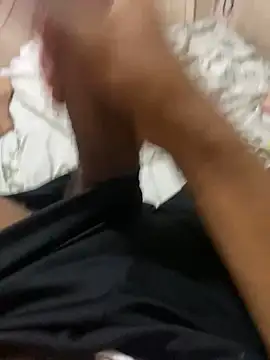 Snapshot of Lukinhabh chatting on February 2025 11:05:01 PM Lukinhabh online show from February 2025 11:05:01 PM