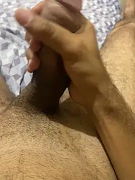 Snapshot of Lukinhabh chatting on February 2025 10:09:01 PM Lukinhabh online show from February 2025 10:09:01 PM