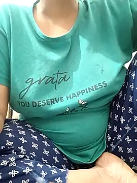 Snapshot of KEEP536 chatting on October 2025 04:13:01 AM KEEP536 online show from October 2025 04:13:01 AM