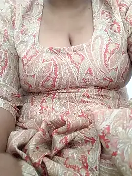 Snapshot of KEEP536 chatting on October 2025 09:39:01 AM KEEP536 online show from October 2025 09:39:01 AM