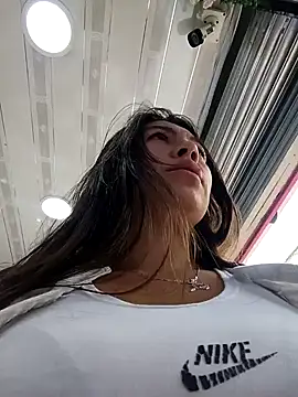 LIZ-06  online show from February 2025 01:43:01 PM