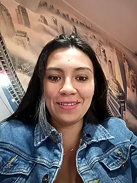 LIZ-06  online show from February 2025 09:49:01 PM