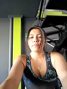 LIZ-06  online show from February 2025 12:55:02 PM