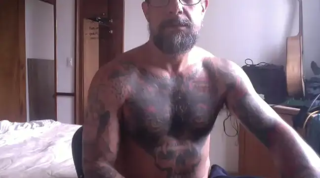 Snapshot of Onyhaters chatting on January 2025 01:14:02 PM Onyhaters online show from January 2025 01:14:02 PM