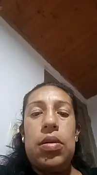 yaz guzman online show from March 2025 12:26:01 AM