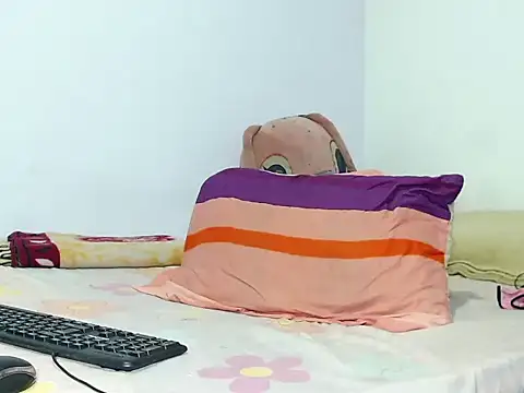 Snapshot of emily_rousxxx chatting on October 2025 11:15:01 PM emily rousxxx online show from October 2025 11:15:01 PM