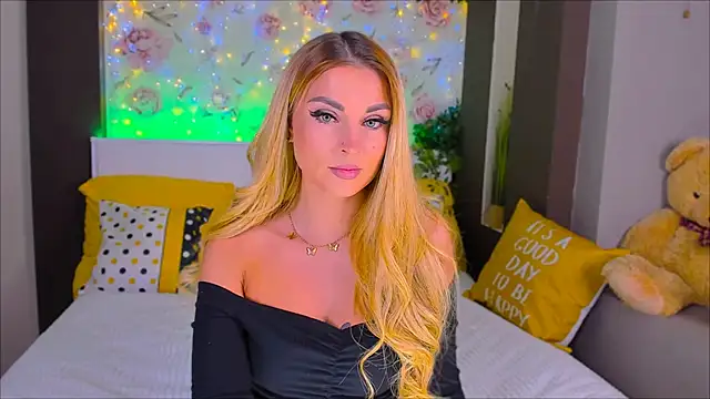  UrLexxly online show from February 2025 11:45:01 PM