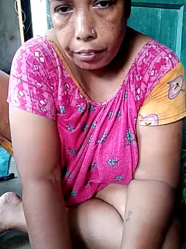 Hotty-rumi online show from October 2025 05:38:02 AM