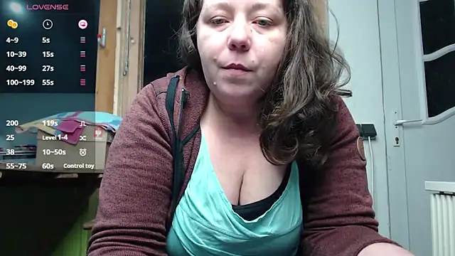 Snapshot of KasiaPrivat chatting on December 2024 06:57:01 PM KasiaPrivat online show from December 2024 06:57:01 PM