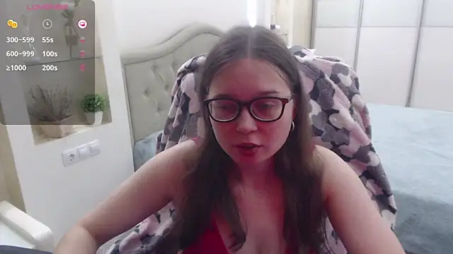 Cutie Emily online show from September 2025 03:06:02 PM