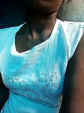 Snapshot of Kajal__Mehra chatting on October 2025 04:35:01 AM Kajal Mehra online show from October 2025 04:35:01 AM