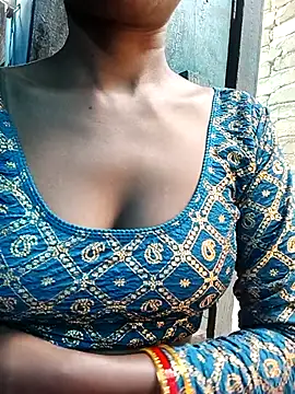 Snapshot of Kajal__Mehra chatting on November 2025 09:09:01 AM Kajal Mehra online show from November 2025 09:09:01 AM