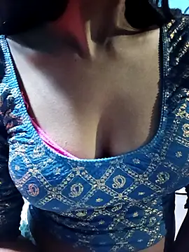 Snapshot of Kajal__Mehra chatting on November 2025 05:33:02 PM Kajal Mehra online show from November 2025 05:33:02 PM