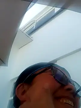 Snapshot of Darly_Gomez chatting on January 2025 03:34:01 PM Darly Gomez online show from January 2025 03:34:01 PM