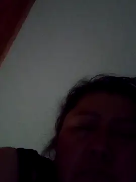 Snapshot of Darly_Gomez chatting on February 2025 12:39:02 PM Darly Gomez online show from February 2025 12:39:02 PM