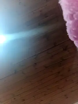 Snapshot of Darly_Gomez chatting on September 2025 10:37:01 AM Darly Gomez online show from September 2025 10:37:01 AM