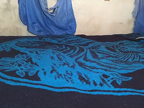 manuamador online show from February 2025 04:25:01 AM