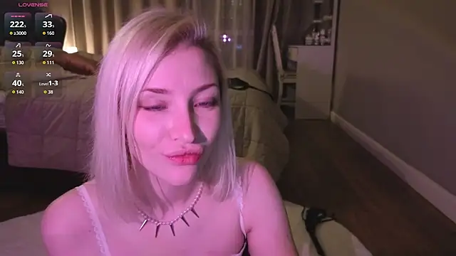 Snapshot of alexa_novak chatting on September 2025 02:22:02 PM alexa novak online show from September 2025 02:22:02 PM