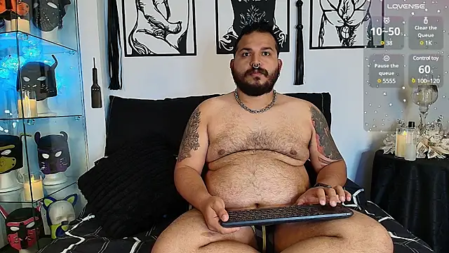 Snapshot of dannybear_ chatting on January 2025 06:27:01 PM dannybear online show from January 2025 06:27:01 PM