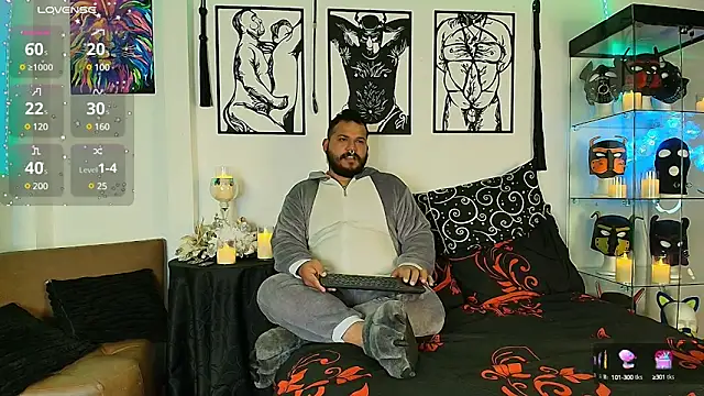 Snapshot of dannybear_ chatting on January 2025 11:17:02 PM dannybear online show from January 2025 11:17:02 PM