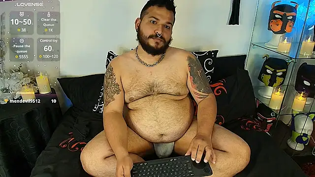 Snapshot of dannybear_ chatting on January 2025 09:28:01 PM dannybear online show from January 2025 09:28:01 PM