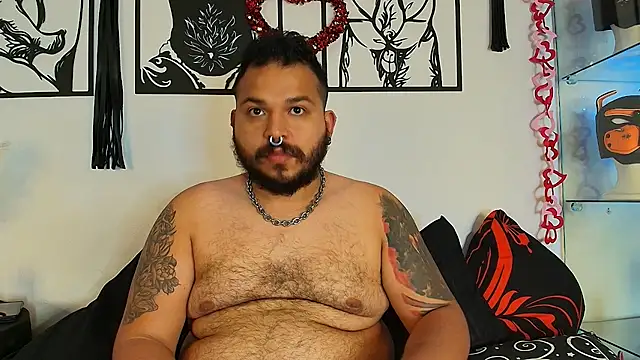 Snapshot of dannybear_ chatting on February 2025 10:09:01 PM dannybear online show from February 2025 10:09:01 PM