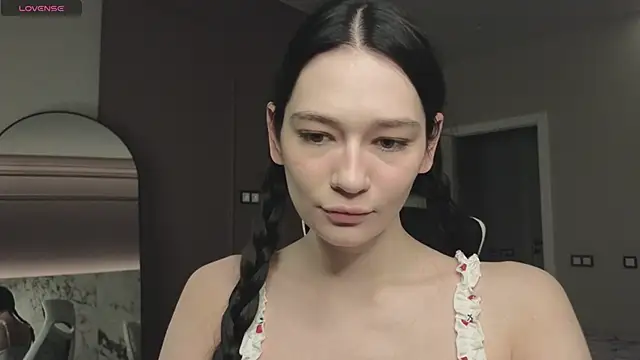 Misty Rose online show from January 2025 04:03:01 AM
