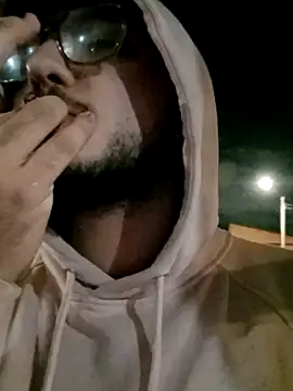 Snapshot of Nene1325 chatting on December 2024 03:18:02 AM Nene1325 online show from December 2024 03:18:02 AM