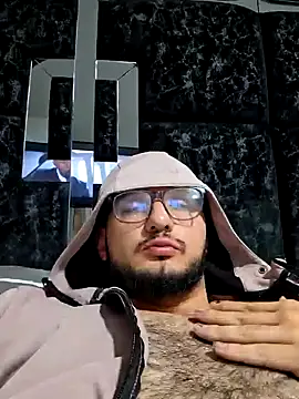 Snapshot of Nene1325 chatting on January 2025 05:23:02 AM Nene1325 online show from January 2025 05:23:02 AM